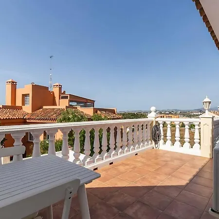 143 - Spacious With Private Pool & Stunning Views Fuengirola