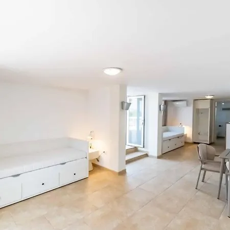 143 - Spacious With Private Pool & Stunning Views