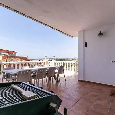 143 - Spacious With Private Pool & Stunning Views Willa *