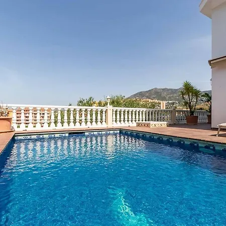 143 - Spacious With Private Pool & Stunning Views