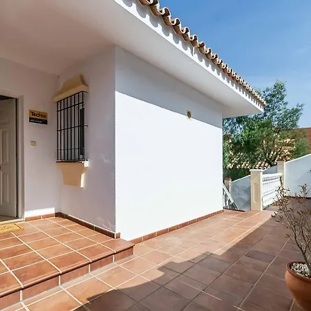 143 - Spacious With Private Pool & Stunning Views Willa